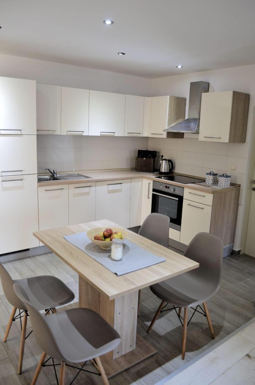 Apartmani Spanja Vodice Exterior photo